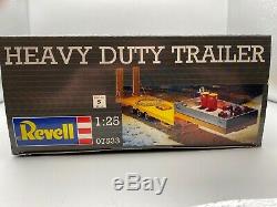 1/25 2007 Revell Heavy Duty Trailer #7533 3 Axle with Lo-Pro tires Ramps Nice