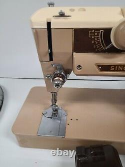 SINGER 401-A Slant-O-Matic Sewing Machine Vintage HEAVY DUTY Professional